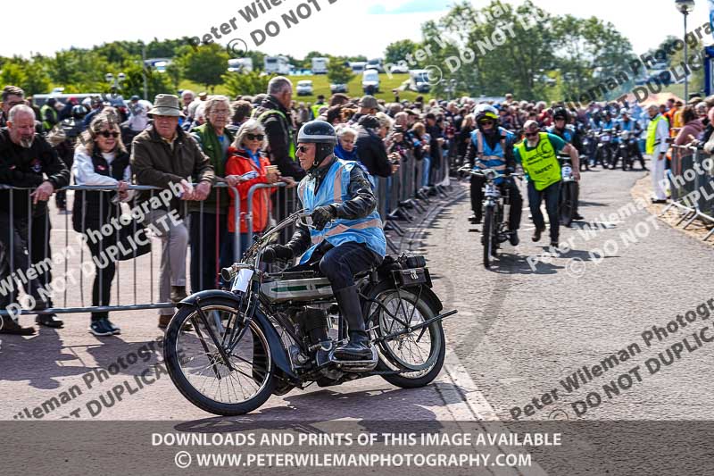 Vintage motorcycle club;eventdigitalimages;no limits trackdays;peter wileman photography;vintage motocycles;vmcc banbury run photographs